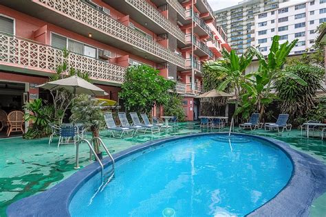 Royal grove - Now $114 (Was $̶1̶5̶8̶) on Tripadvisor: Royal Grove Waikiki, Oahu. See 739 traveler reviews, 456 candid photos, and great deals for Royal Grove Waikiki, ranked #64 of 94 hotels in Oahu and rated 4 of 5 at Tripadvisor.